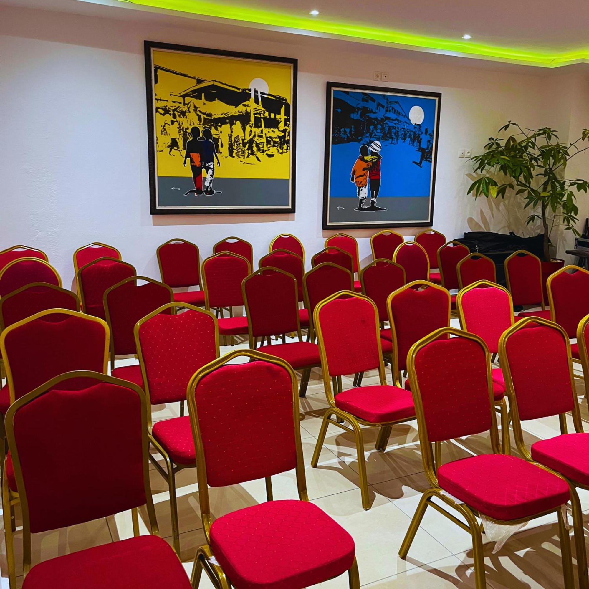 Cypa Hotel Abidjan Ngoại thất bức ảnh