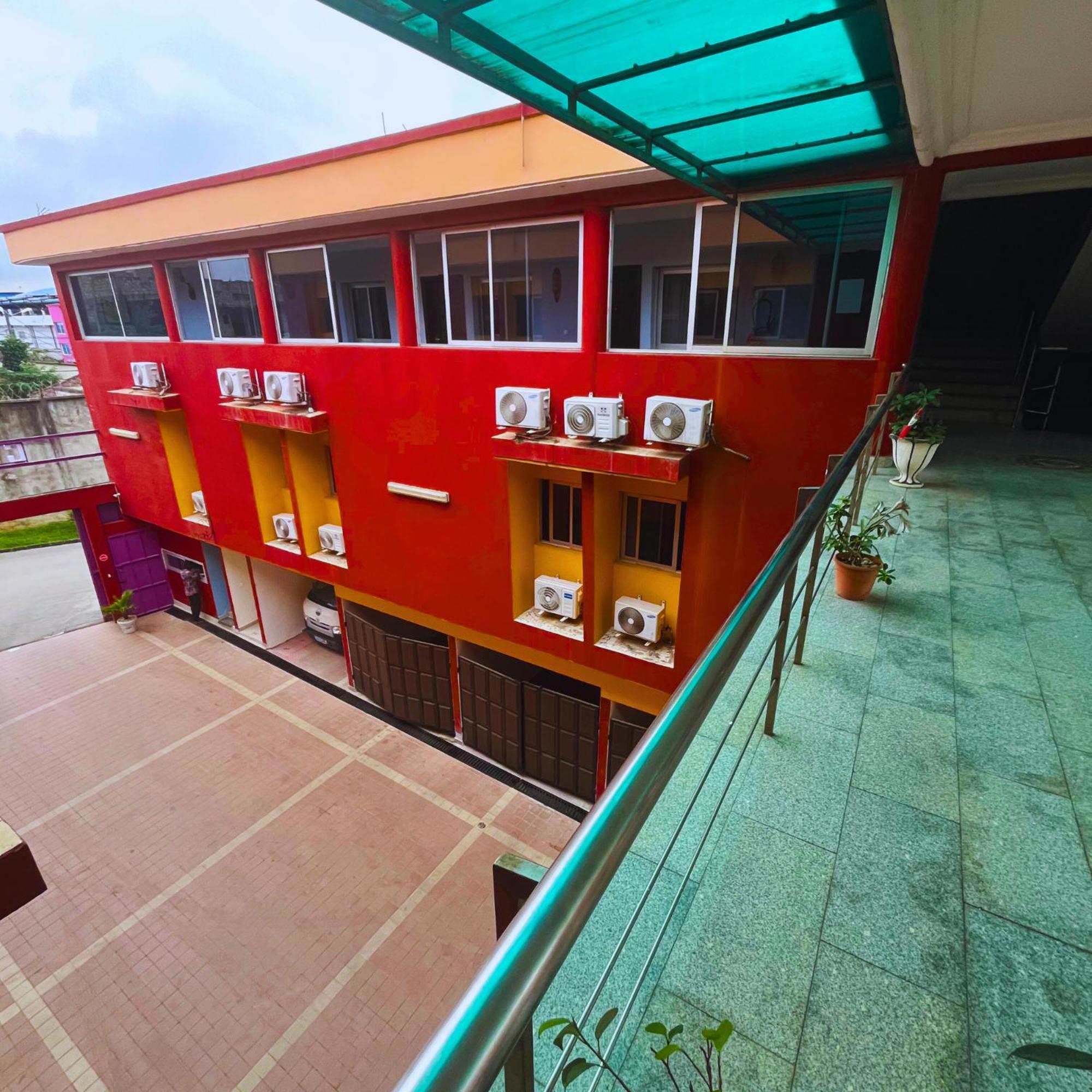 Cypa Hotel Abidjan Ngoại thất bức ảnh