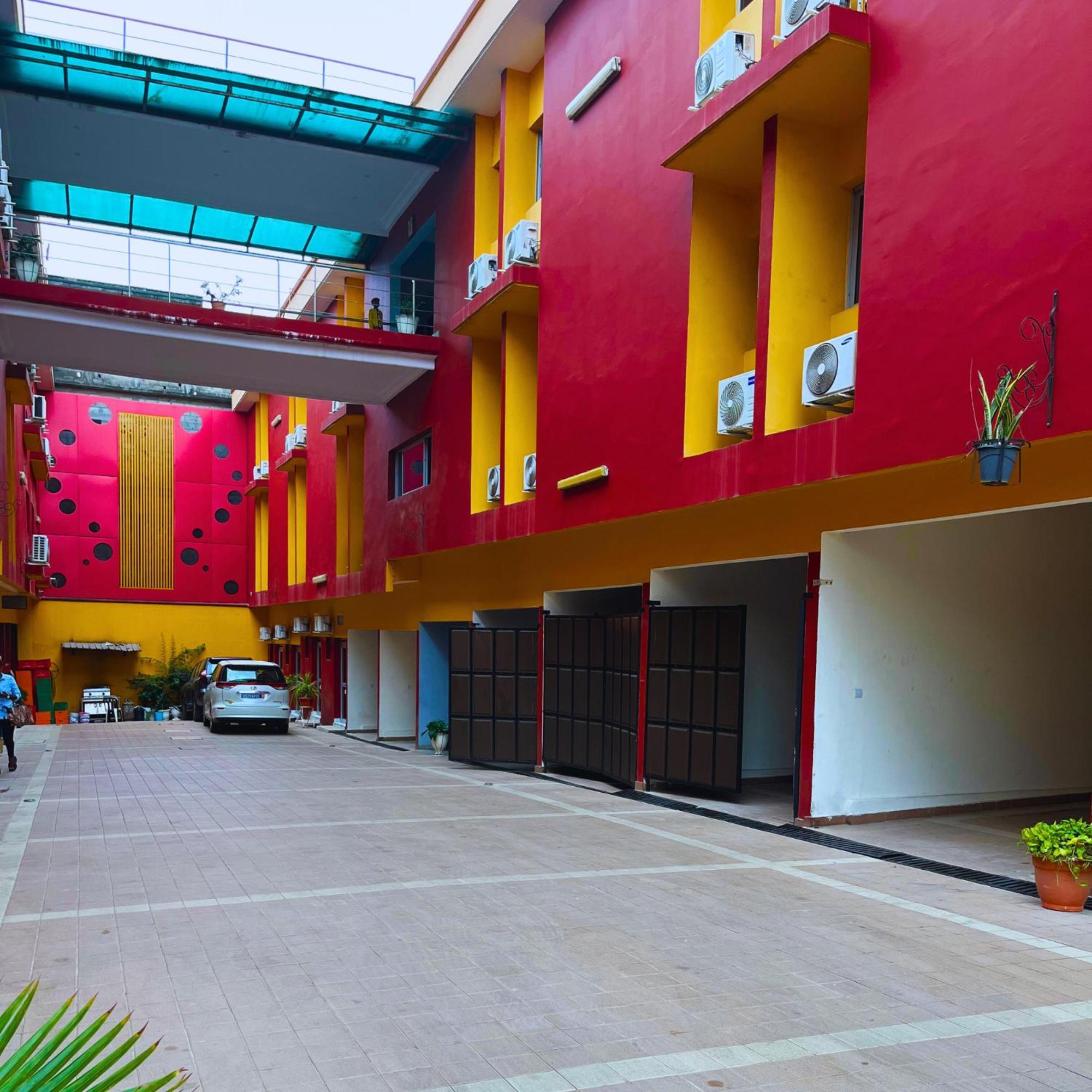 Cypa Hotel Abidjan Ngoại thất bức ảnh